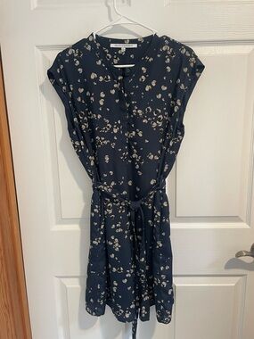 Collective concepts dress size L